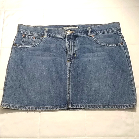 Old Navy Dresses & Skirts - Old Navy Denim Mini Skirt